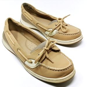 LIZ CLAIBORNE Boat Shoes